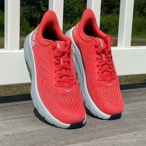 HOKA Clifton 7 - Women’s - Coral